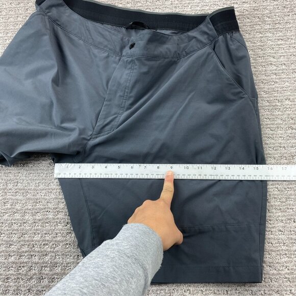 The North Face Chino Shorts Men 40 Gray Outdoor Short Pants Hiking Camping - Picture 12 of 13